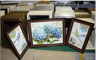 武漢畫框加工與廣告燈箱型材一站式服務，漢口工廠優勢明顯